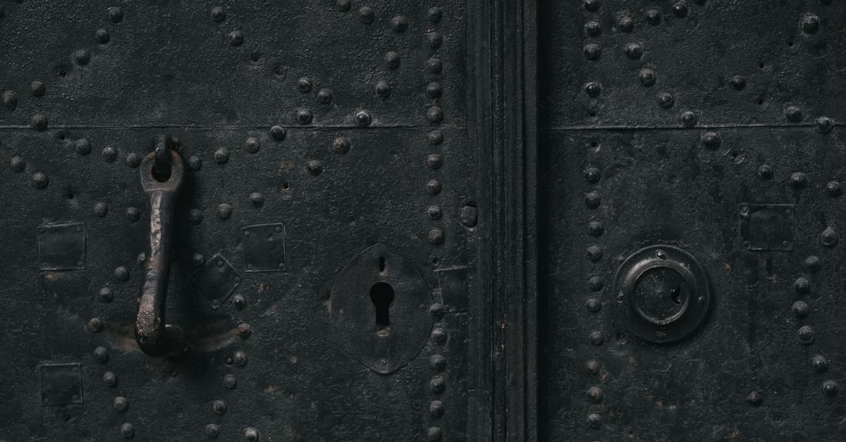 front door lock key — Steve Locksmith