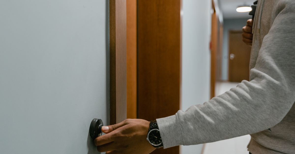 locksmith service technician — Steve Locksmith